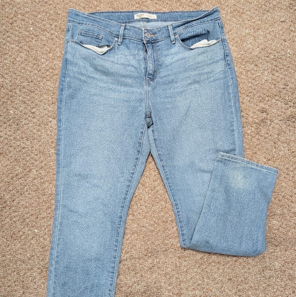 Levi's Light Blue Women's Skinny Jeans